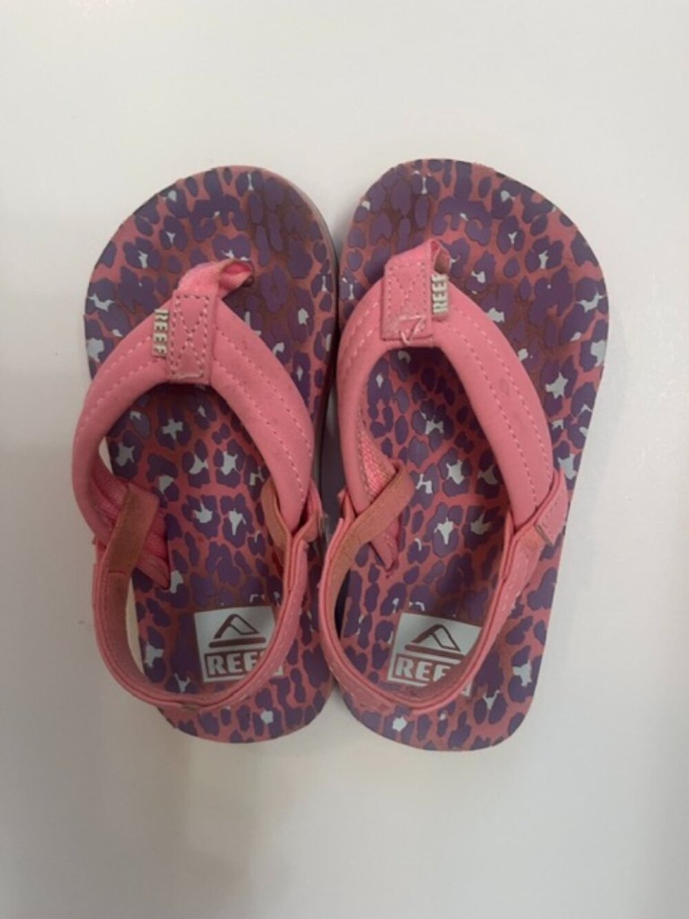 Little Girl's Flip Flops Size 9